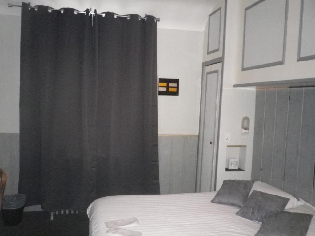 Hotel Ermitage Du Moulin Labotte Haybes Quarto foto